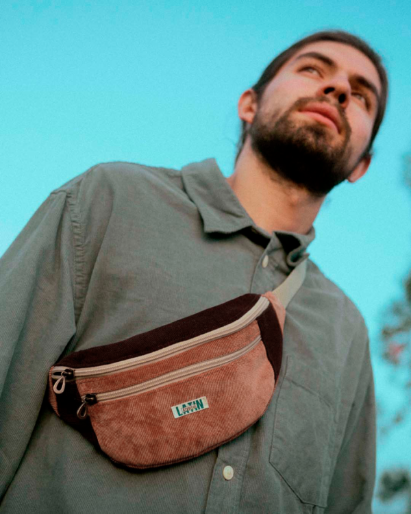 mesa-de-trabajo-1-copia-16 Riñonera Latin Café